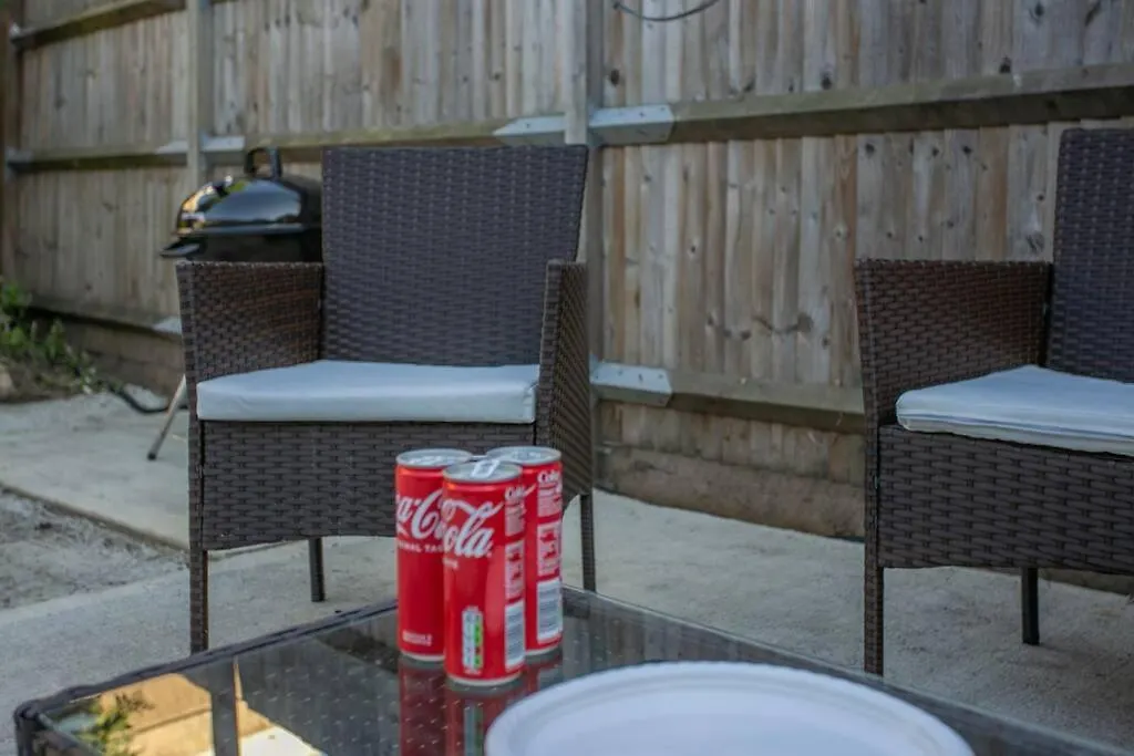 Stylish And Homey 2 Bedroom In Abbey Wood شقة